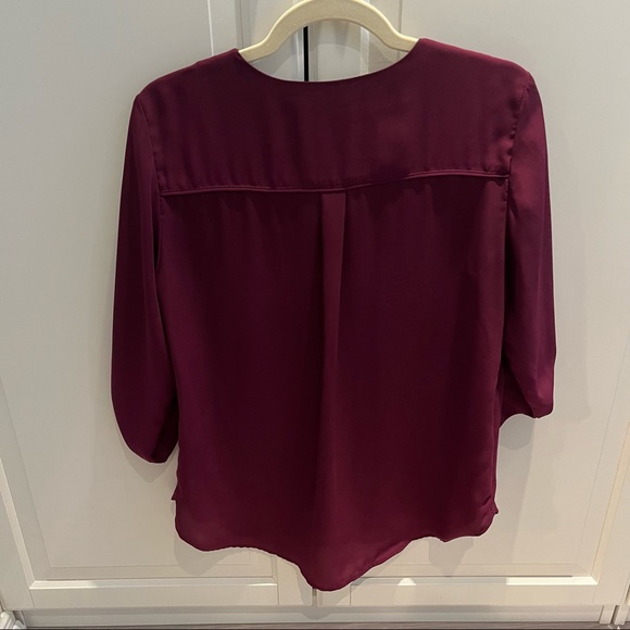 3/$30 Dynamite v-neck blouse - Picture 2 of 2